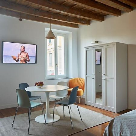 Lovely Flat With Park View Milan Bagian luar foto