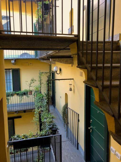 Lovely Flat With Park View Milan Bagian luar foto
