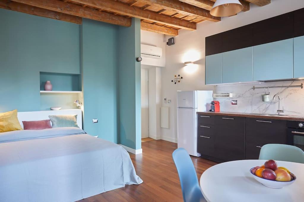 Lovely Flat With Park View Milan Bagian luar foto